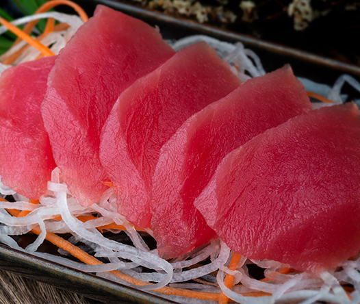 sushi nigiri de atún