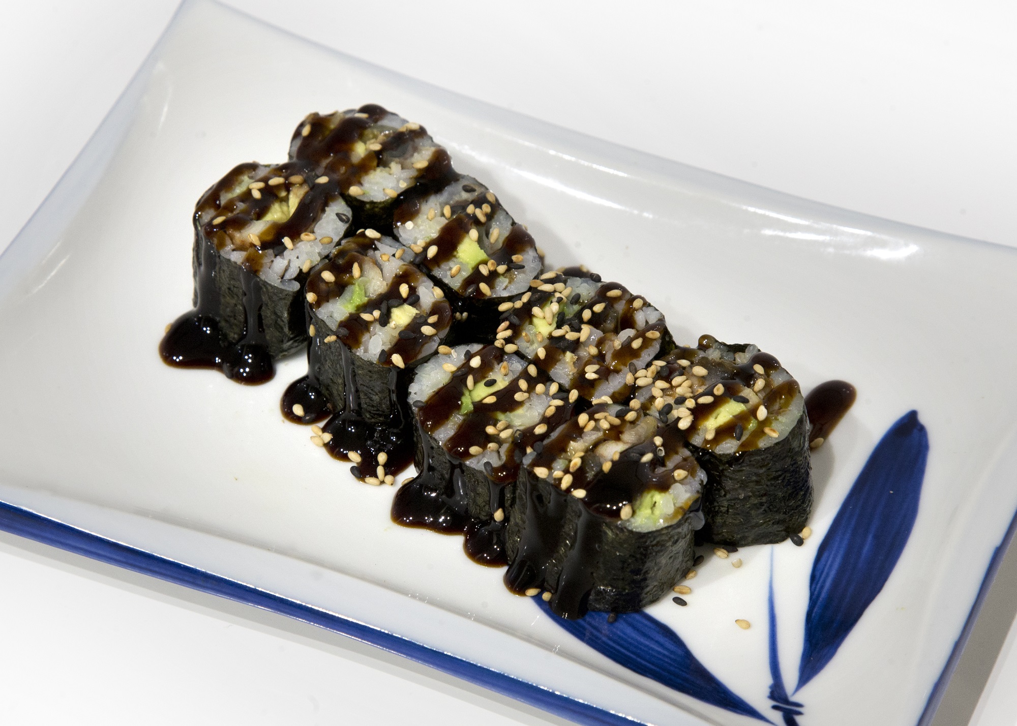 HOSOMAKI ANGUILA CON AGUACATEX8