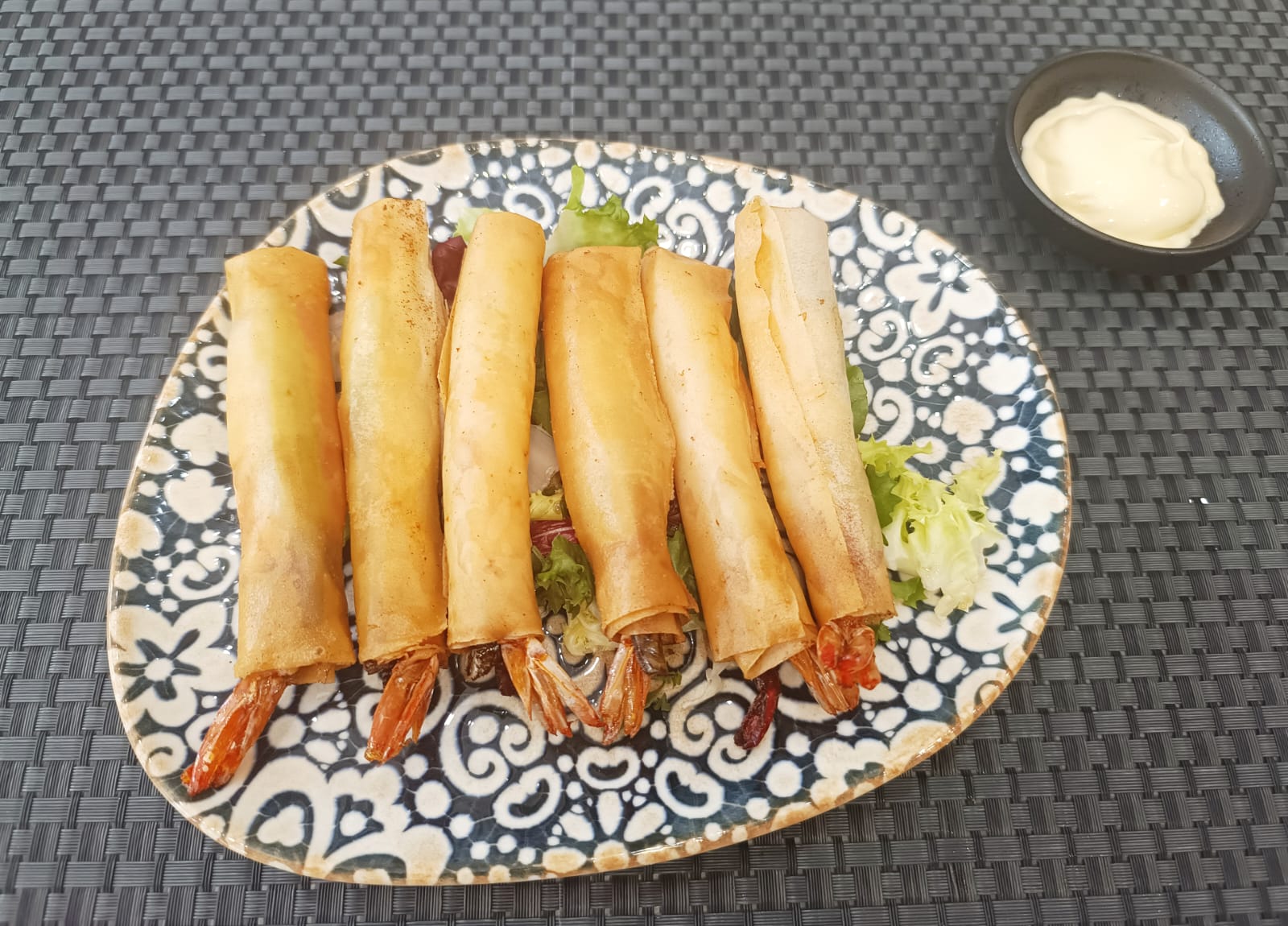 Rollito de gambas x6